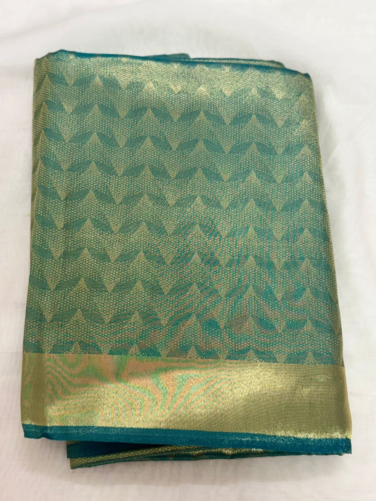 Vintage Pattu