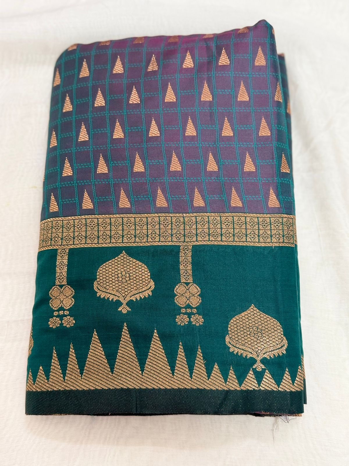Vintage Pattu